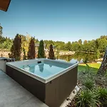 Sherlock Villa *