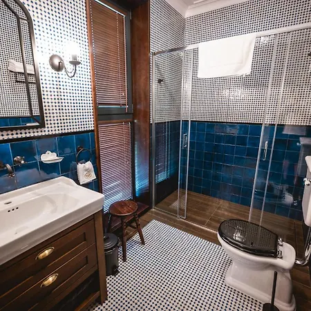 Sherlock Villa