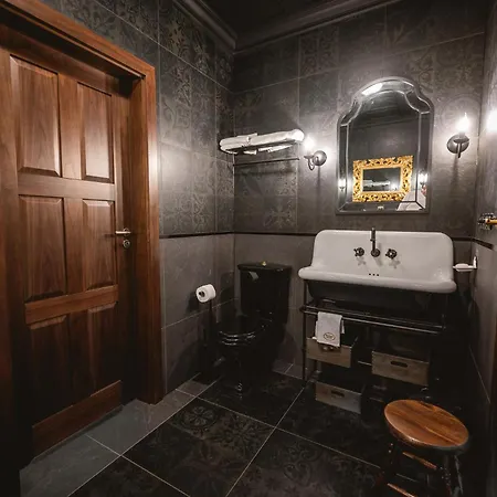 Sherlock Вілла *